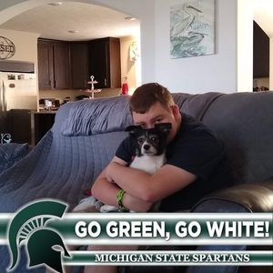 Meet your Posher, Devin